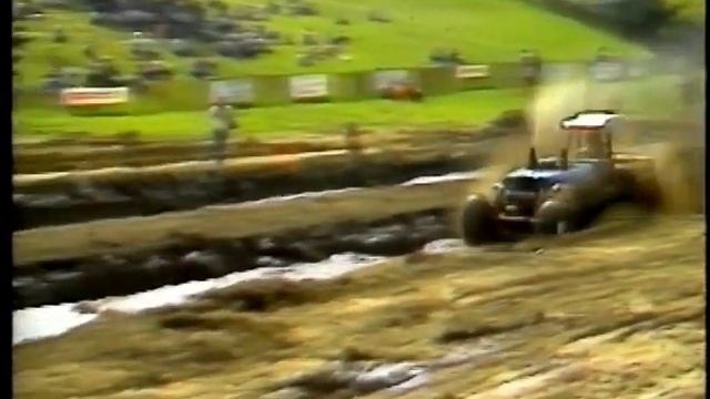The Biggest and Baddest Monster Trucks HQ ( Monster Truck Mania) смотреть онлайн