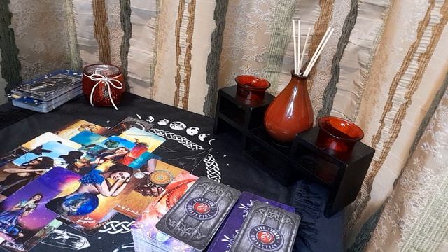 4 Королевы: Главные События Декабря! Что на Пороге?!. смотреть онлайн