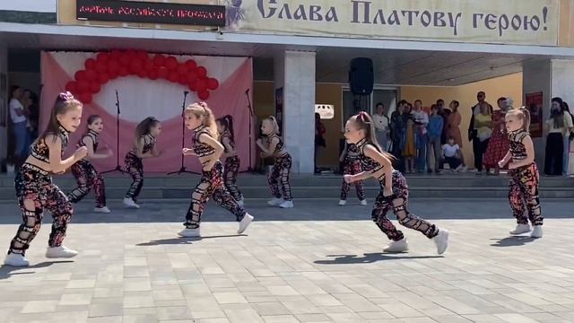 Малинки - танцевальный коллектив «Жемчужина Дона» 01.06.2023 смотреть онлайн