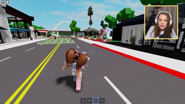 VISITING OTHER BROOKHAVEN WORLDS (Roblox Roleplay) смотреть онлайн