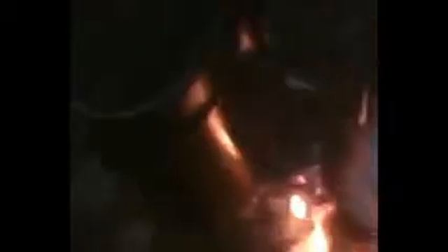 Приготовление пищи на костре в армейском котелке. смотреть онлайн