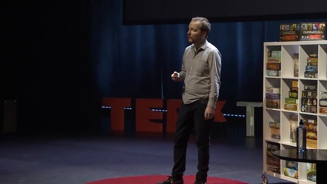 Let's play a game | Petter Schanke Olsen | TEDxTrondheim смотреть онлайн