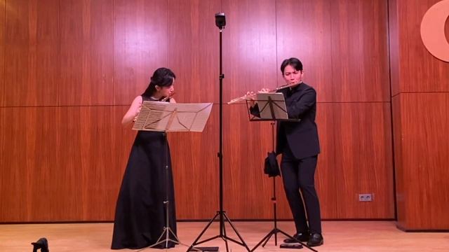 F. Kuhlau: Duo A-Dur, Op.102, No.3, 2. Adagio смотреть онлайн