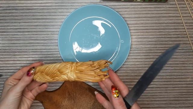 Букет из колбасы подарок на 23 февраля день защитника отечества! Фуд букет своими руками. смотреть онлайн