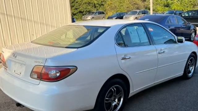 2003 Lexus ES 300 4dr Sdn (GIRARD, Ohio)
