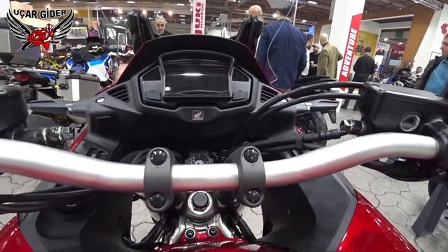 2020 Honda VFR800X Crossrunner смотреть онлайн