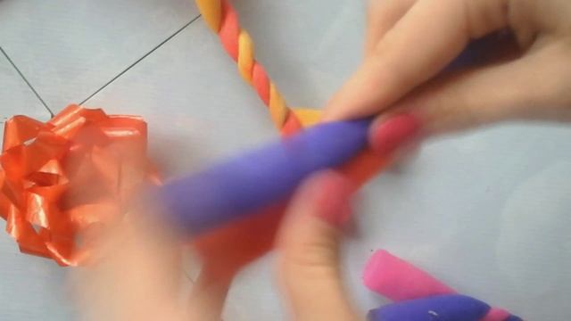 ❤?МНОГО ИДЕЙ ИЗ ОБЫЧНЫХ БИГУДЕЙ ОРНАМЕНТ ИЗ ЦВЕТНЫХ ВЕРЕВОЧЕК смотреть онлайн