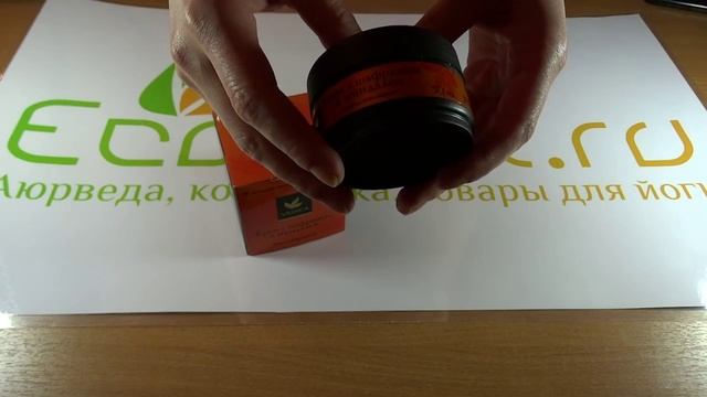 Видео обзор крем для лица с Шафраном и Миндалем Veda Vedica смотреть онлайн