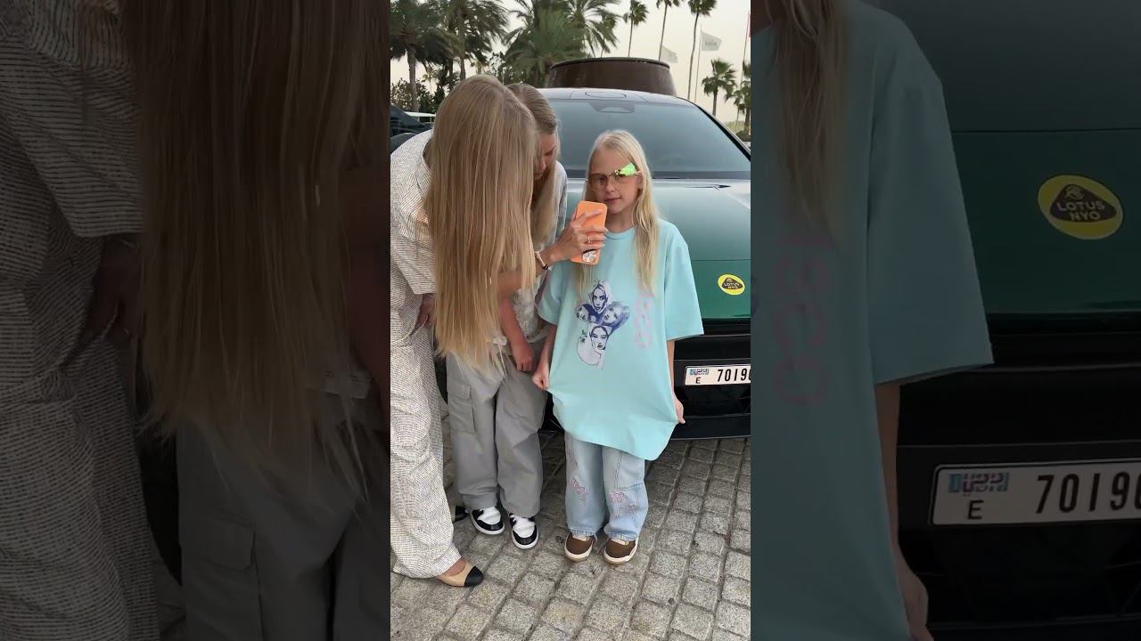 Дочки собрались на шопинг в Дубай Молл смотреть онлайн