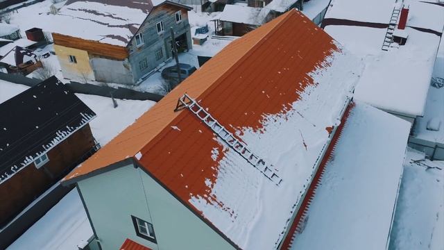 Зачем нужны снегозадержатели? Безопасность и эстетичность смотреть онлайн