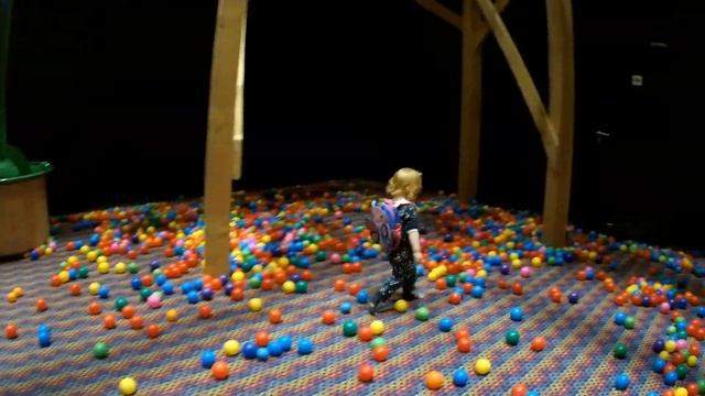 Angry Birds Activity Park Санкт-Петербург смотреть онлайн
