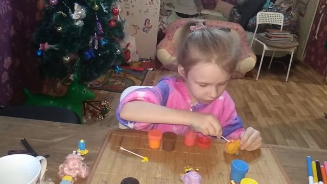 Рисуем куколке ЛОЛ купальник. смотреть онлайн