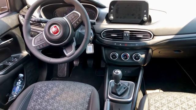 Νέο FIAT TIPO CROSS 1.0L 100cv- Thessnews смотреть онлайн
