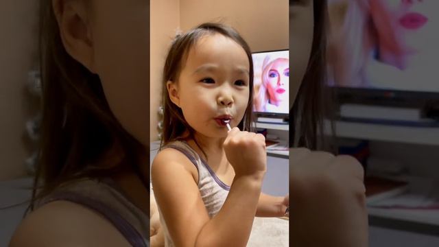 Кого больше любишь?