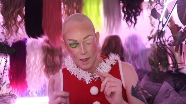 Transforming into Drag Mrs. Claus | Drag Queen | Christmas | Brice Crowe смотреть онлайн