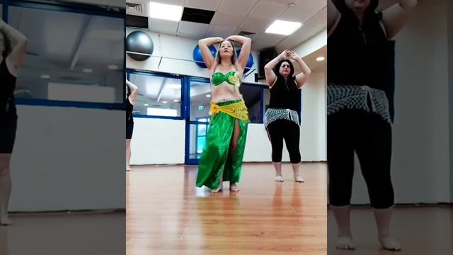 Solo drum. Modern Choreography// Табла. Современная хореография// סולו תופים. כוריאוגרפיה עכשווית смотреть онлайн