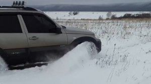 шевроле нива по снегу