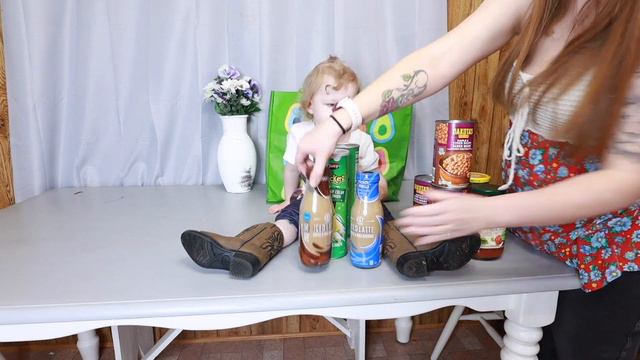 AM I PREGNANT? + GROCERY HAUL W/ VERA MARIE | Meet the Morgans смотреть онлайн
