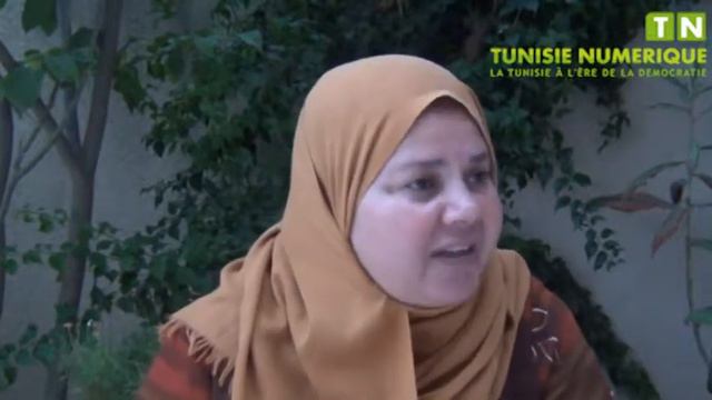 Loi de la réconciliation Rendre compte avant toute réconciliation selon Mbarka Brahmi смотреть онлайн