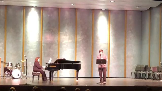 Sonatina for Clarinet and Piano Movt. 1 by Malcolm Arnold смотреть онлайн