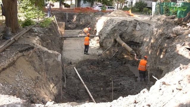 Городские власти проверили ход ремонта теплотрасс смотреть онлайн