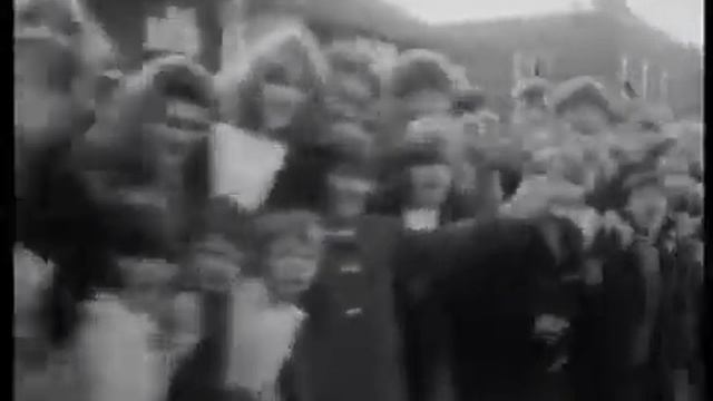 Илья Леонов Working Class Hero John LennonPlastic Ono Band смотреть онлайн