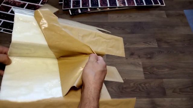 Самоклеющиеся 3д панели. Как клеить на стену и сделать красивый откос двери