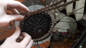 Как снять касету без хлыста/Снять касету дома/Как снять касету/Снять задние звезды велосипеда