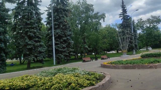 Милое платье / Прекрасное летнее утро / Отправляю Вселенной позитивный посыл / Украшаю собою Мир смотреть онлайн