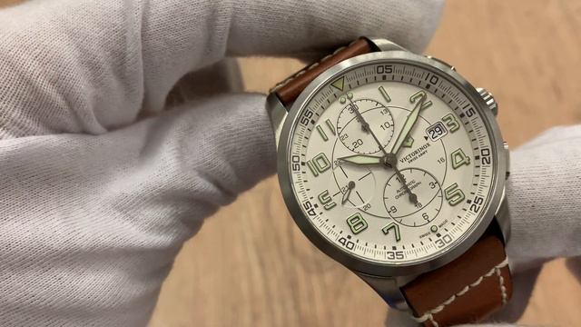 Victorinox Swiss Army Airboss Chronograph Automatic 241598 Watch Unboxing Review | Valjoux Relogios смотреть онлайн