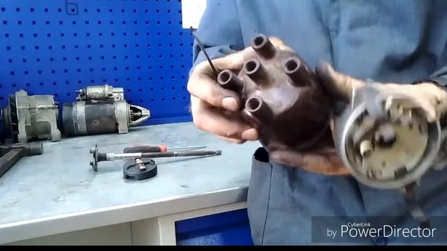 Разборка трамблера Р125А автомобиля ВАЗ2101 смотреть онлайн