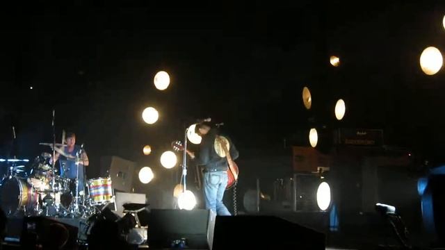 The Black Keys - Thickfreakness The Oracle Arena 5/5/12 смотреть онлайн