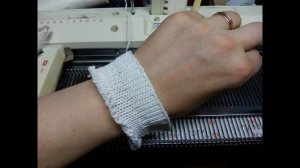 Ложный подгиб на вязальной машине.