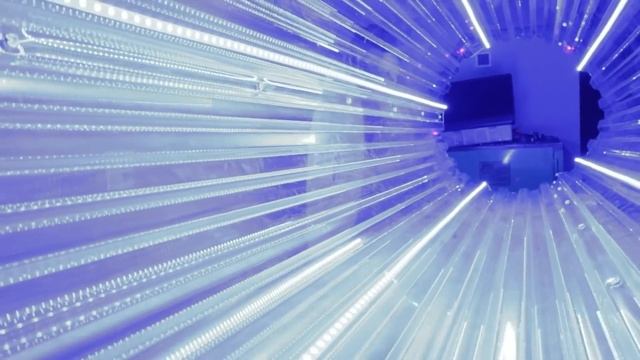 LED Art you can fly through !?! / DIY Tinywhoop Tunnels смотреть онлайн