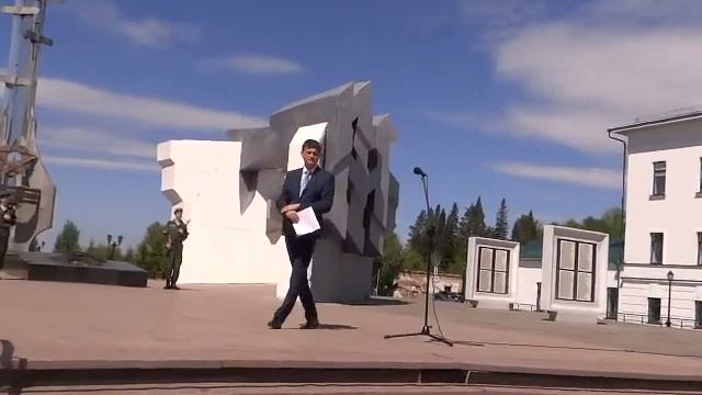 ПРАЗДНОВАНИЕ ДНЯ ПОГРАНИЧНИКА ГОРОД ТОБОЛЬСК ЧАСТЬ-1 смотреть онлайн