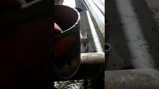 Как быстро порезать испанку на трубе смотреть онлайн