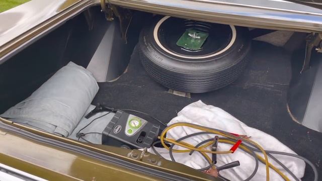 FULL REVIEW: 1972 Chrysler New Yorker 440 V8: Fuselage Era Chryslers