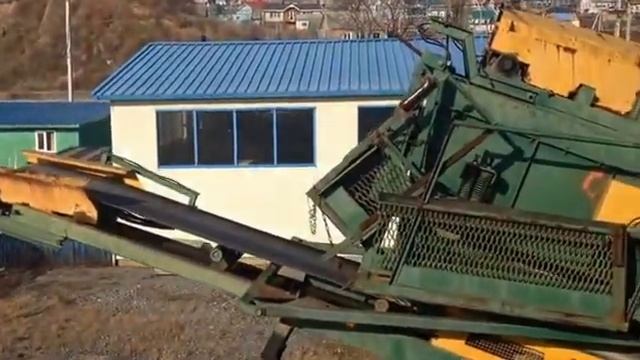 Вибрационный мобильный грохот полуприцеп Mitsubishi MMS200S город Находка компания БигкарсBigcars смотреть онлайн