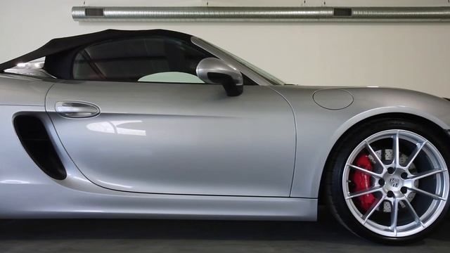 2016 Porsche Boxster Spyder смотреть онлайн
