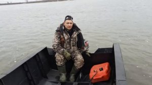 Проверка лодки из ПНД на реке