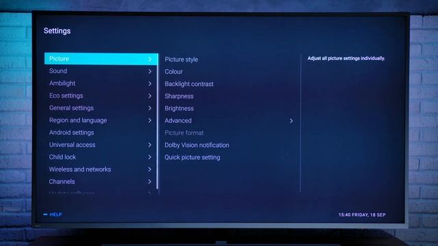 Philips The One 2020 Review - A Feature packed 4K Android TV смотреть онлайн