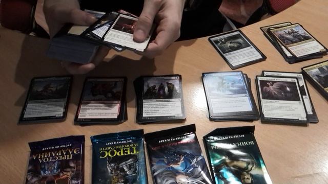 Распаковка и обзор набора создателя колод по Magic The Gathering (MTG)