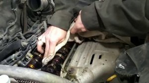 Замена прокладки клапанной крышки Toyota Rav 4.