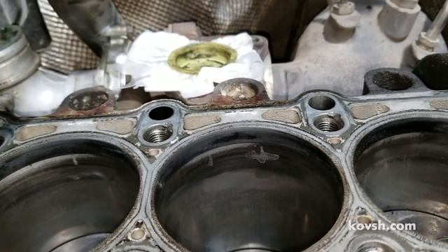 Как начинает отслаиваться плазменное напыление с гильз цилиндров на VW Transporter T5 2.5d AXD смотреть онлайн
