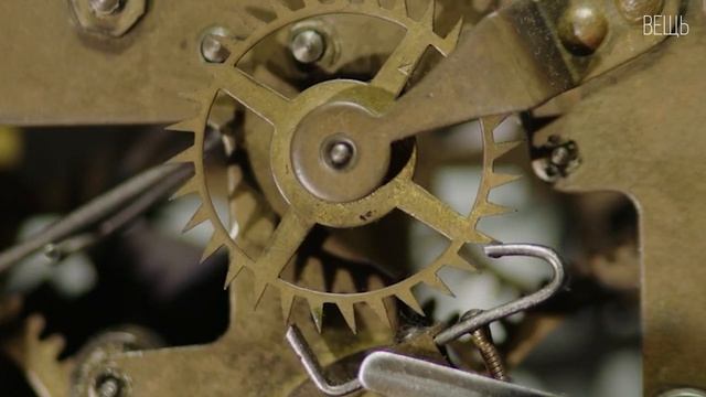 Часы: История времени от тени до кристалла | Интересные факты про часы смотреть онлайн