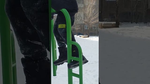 я гуляю с другом смотреть онлайн