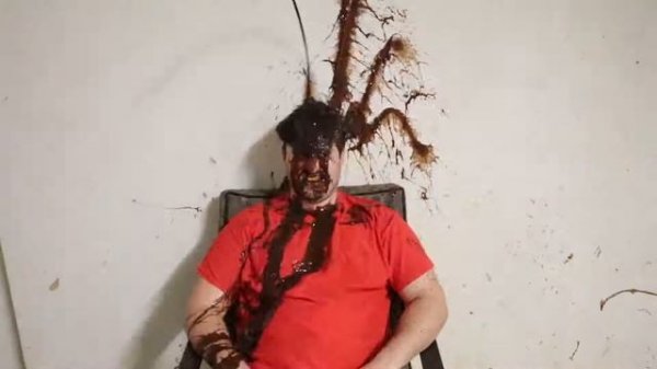 compressed into 10 seconds - How To Basic - How To Whiten Your Teeth