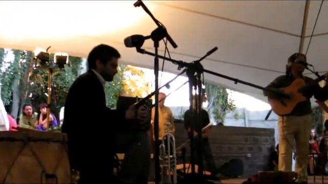 Por una cabeza - Arja Saijonmaa con Juan Hernandez, Jorge Prado Cendoya e Inti-illimani смотреть онлайн
