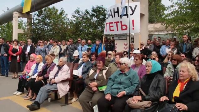 Василий Иванюк вместе с профсоюзным движением выдвинули требования руководству николаевского порта! смотреть онлайн