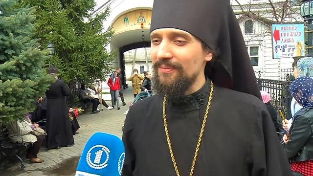 Благодатный огонь из храма Гроба Господня в Иерусалиме по традиции доставили в храмы Гомеля смотреть онлайн